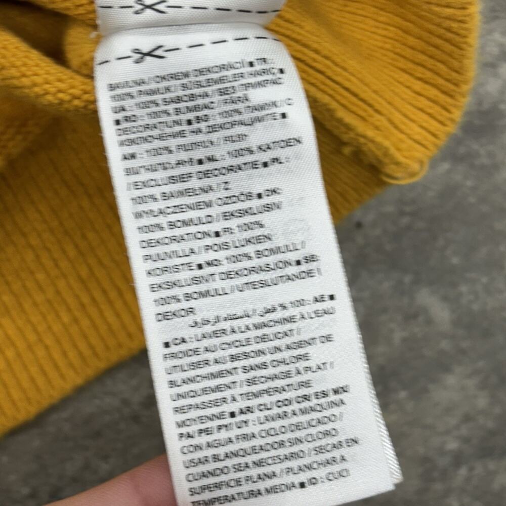 Gap Baby Kids Boys Sweater Size 3T Toddler Yellow Red Logo Classic Hong Kong - Picture 10 of 11